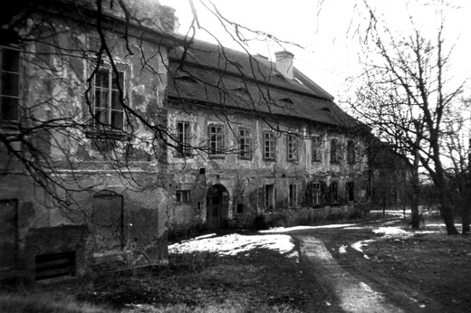 cesta k zámku 1980